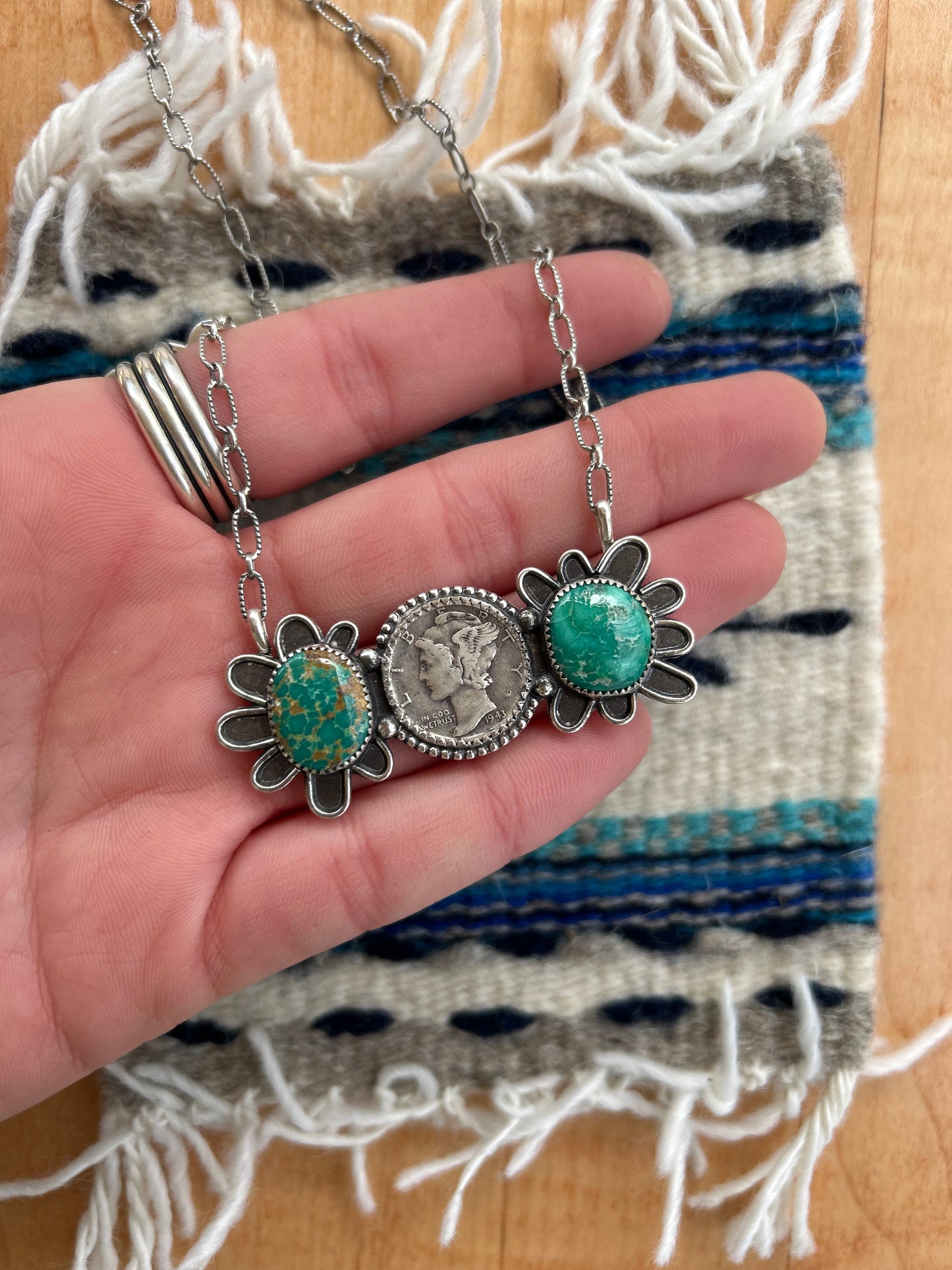 Forever flower necklace