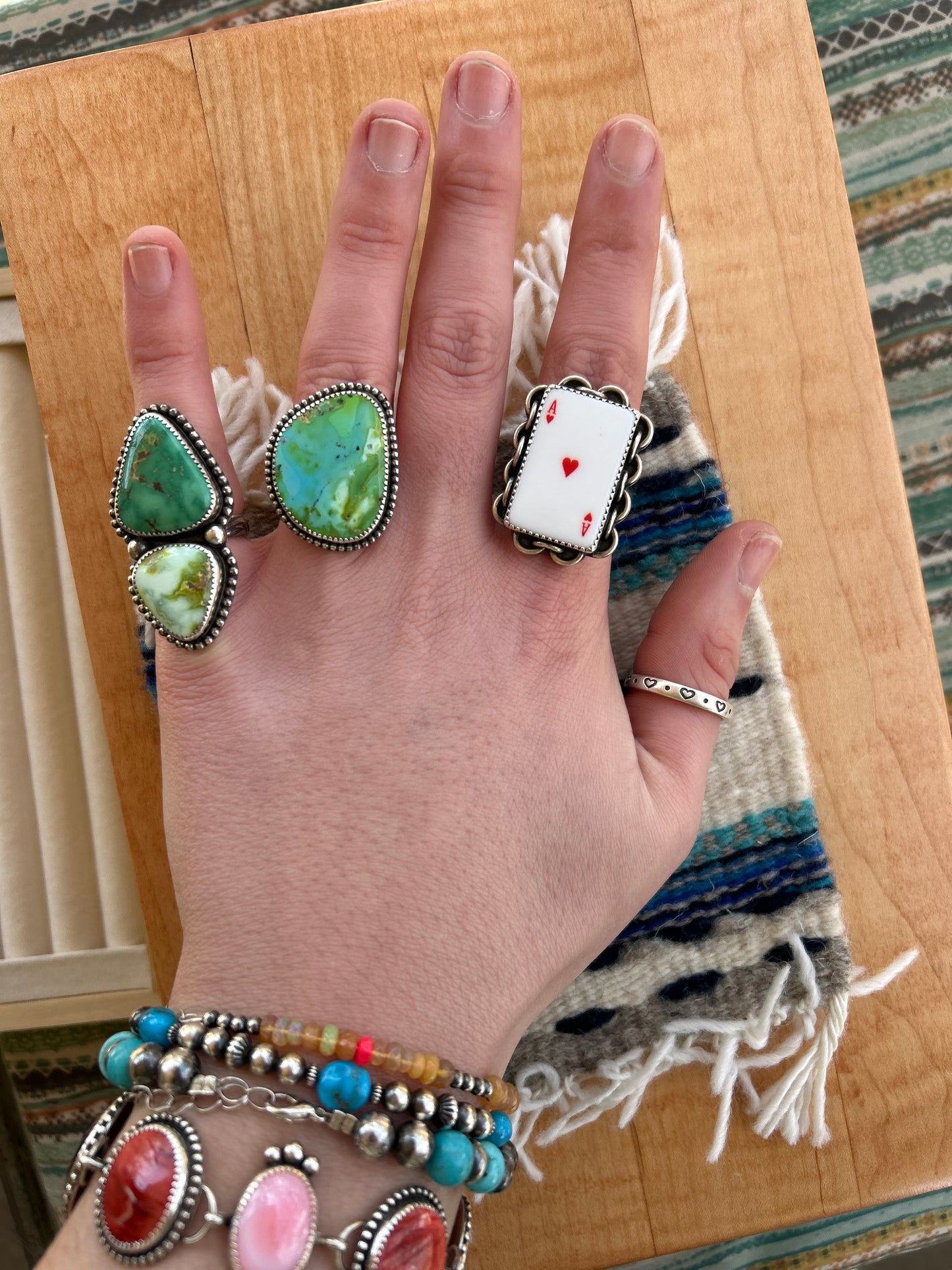 Shamrock ring