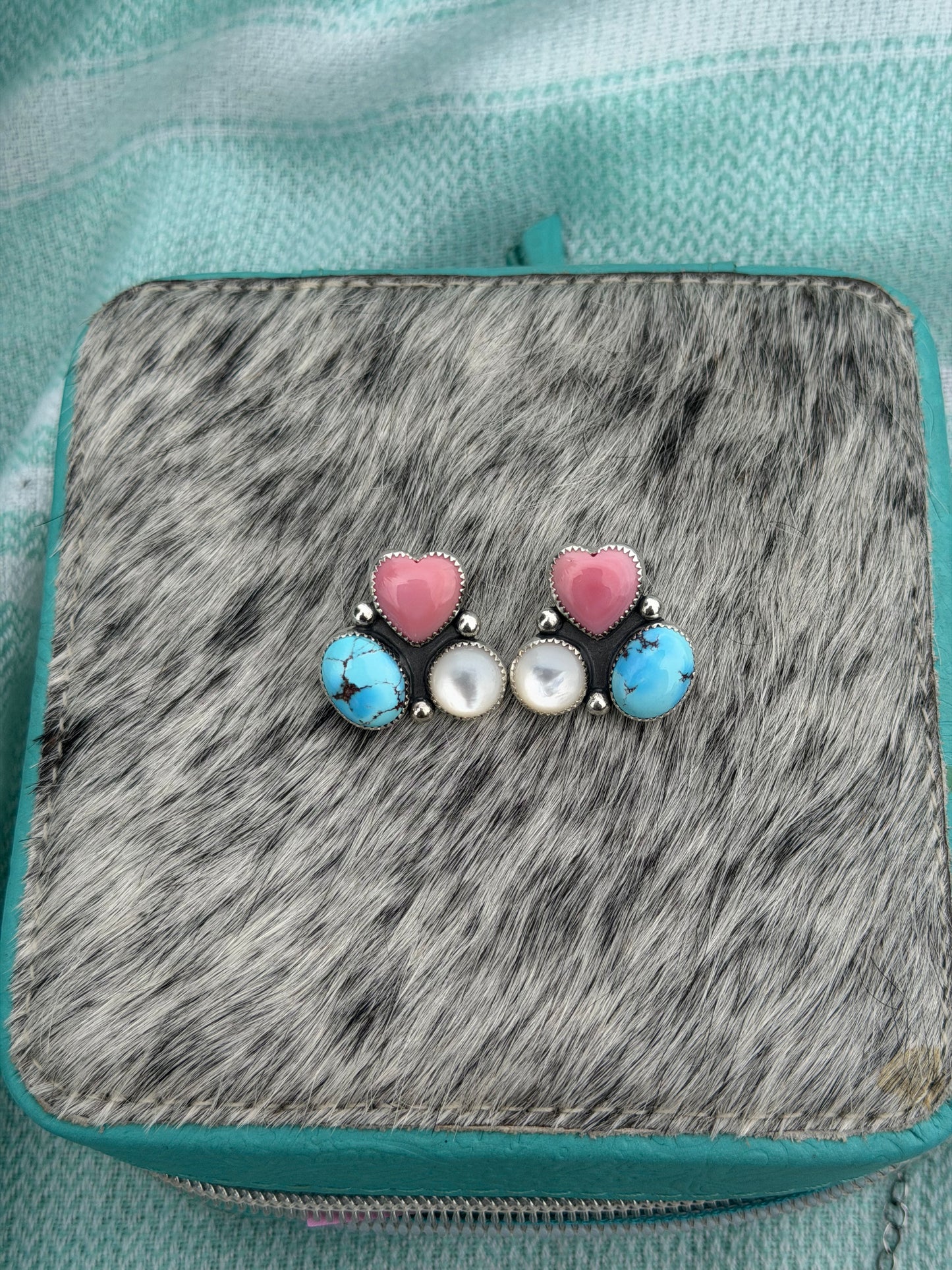 Sun-Kissed studs