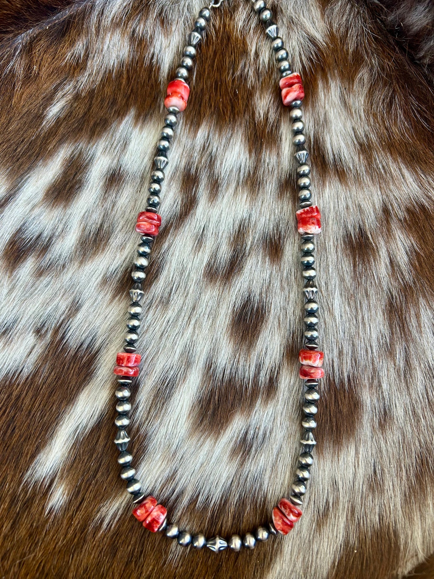Red Spiny oyster pearl necklace