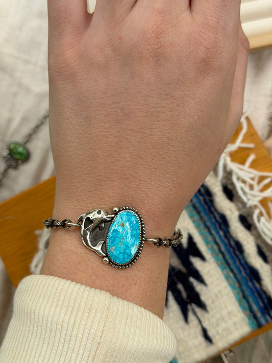 Skipper dolphin bracelet