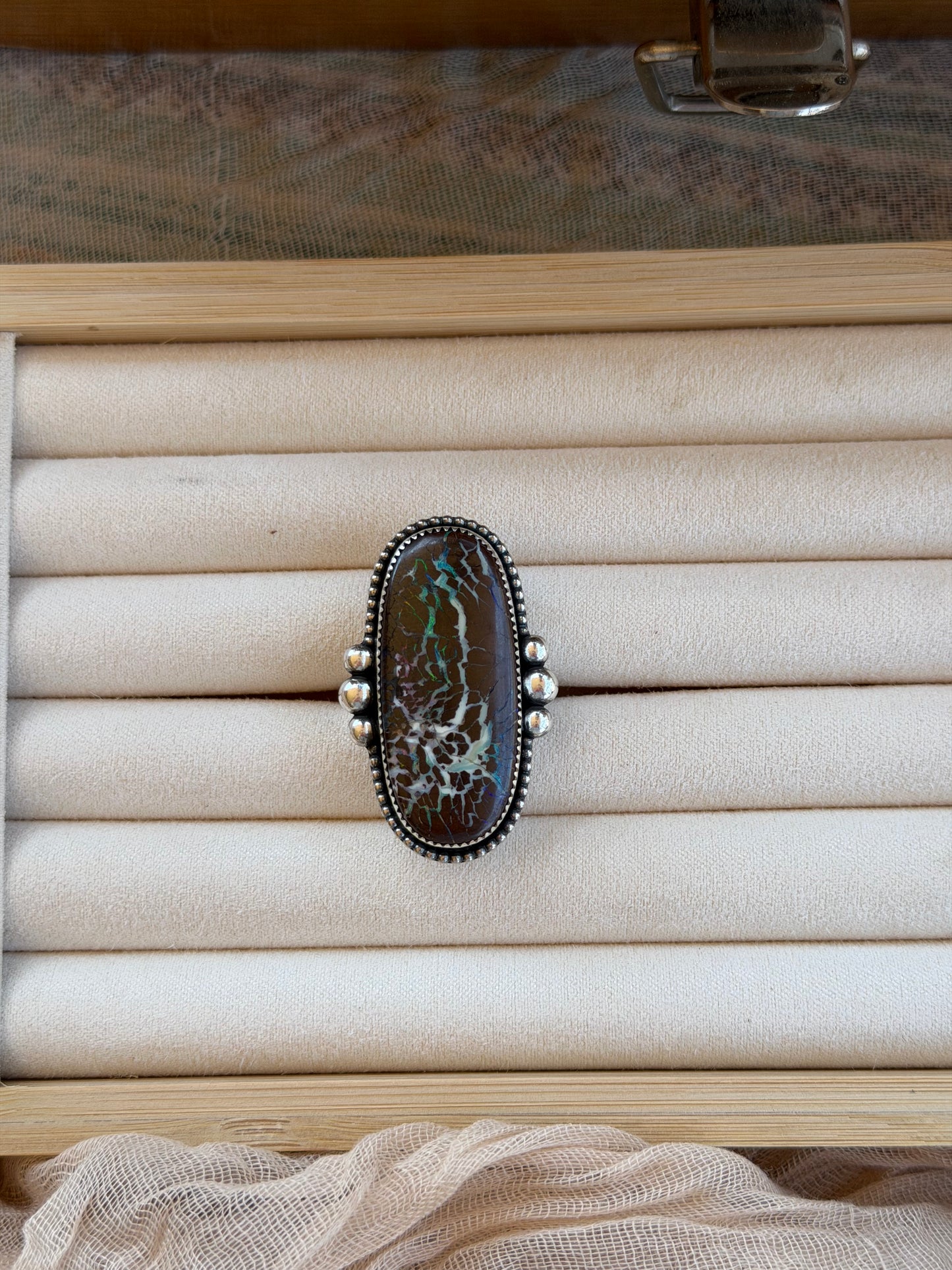 Rainbow eternity ring