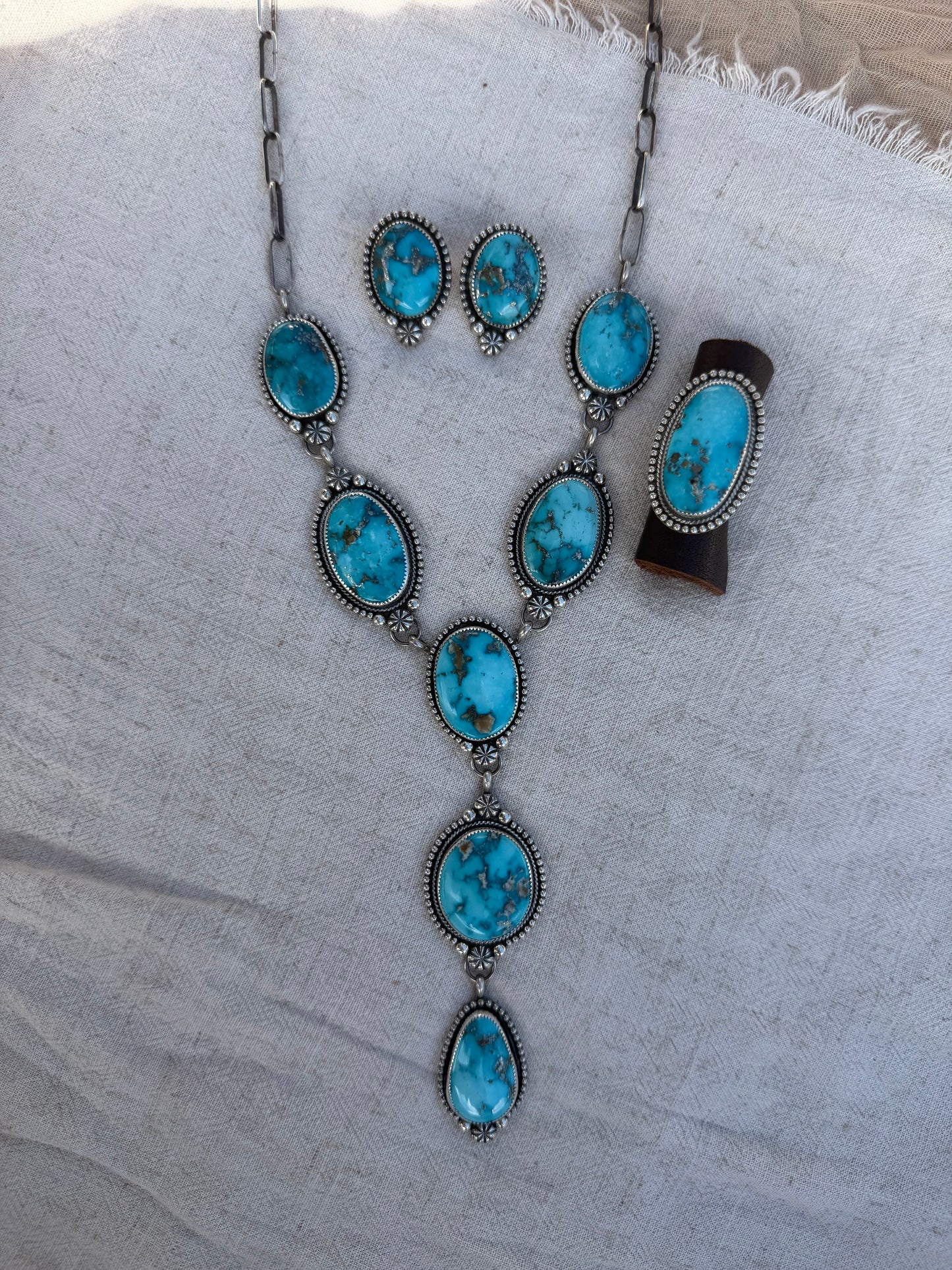 Vivian Statement lariat