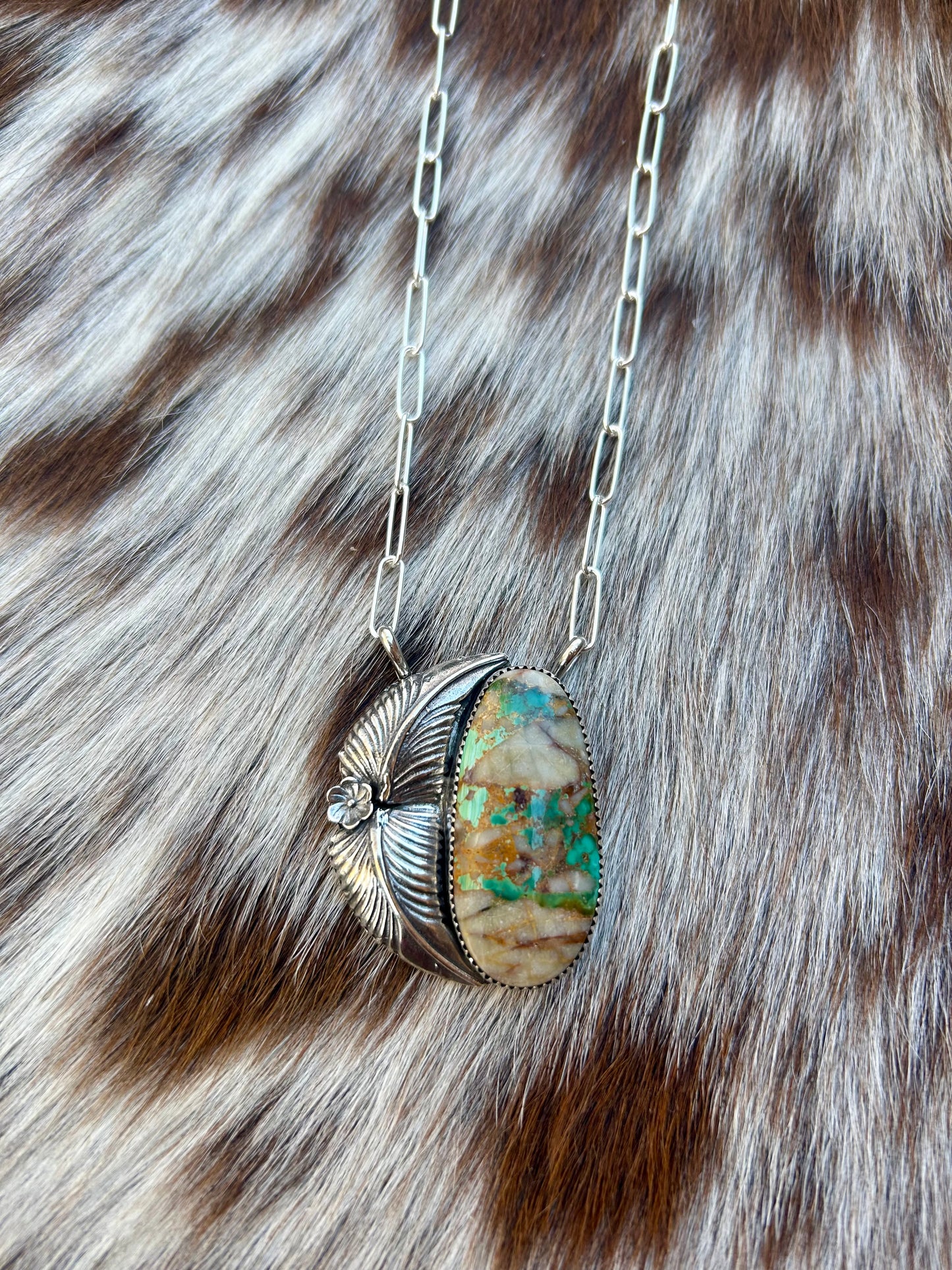 Velma necklace