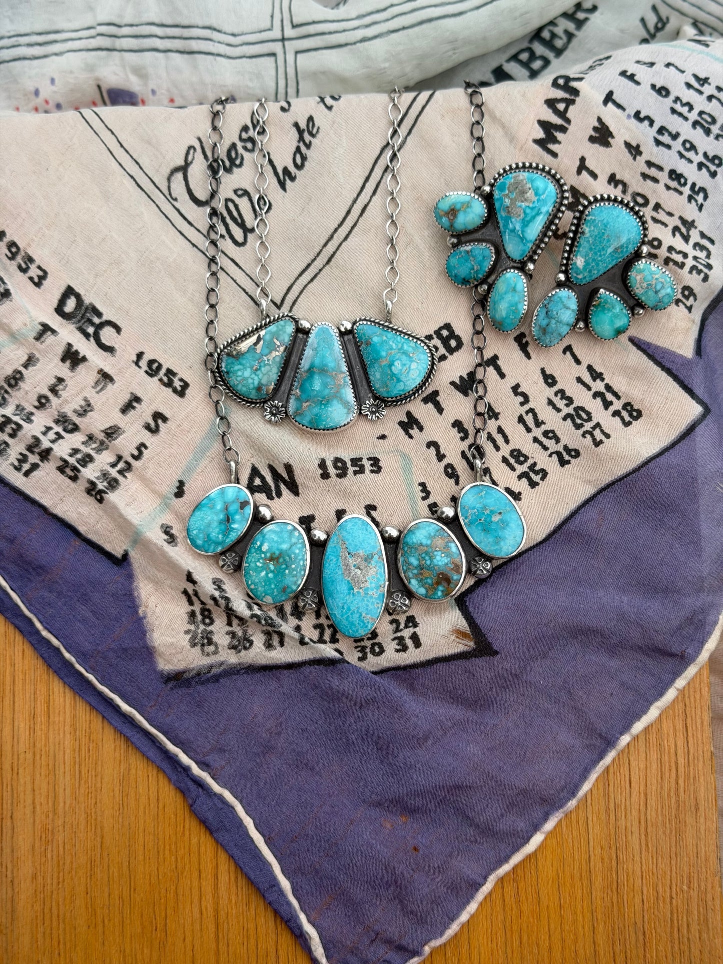 Jolene studs