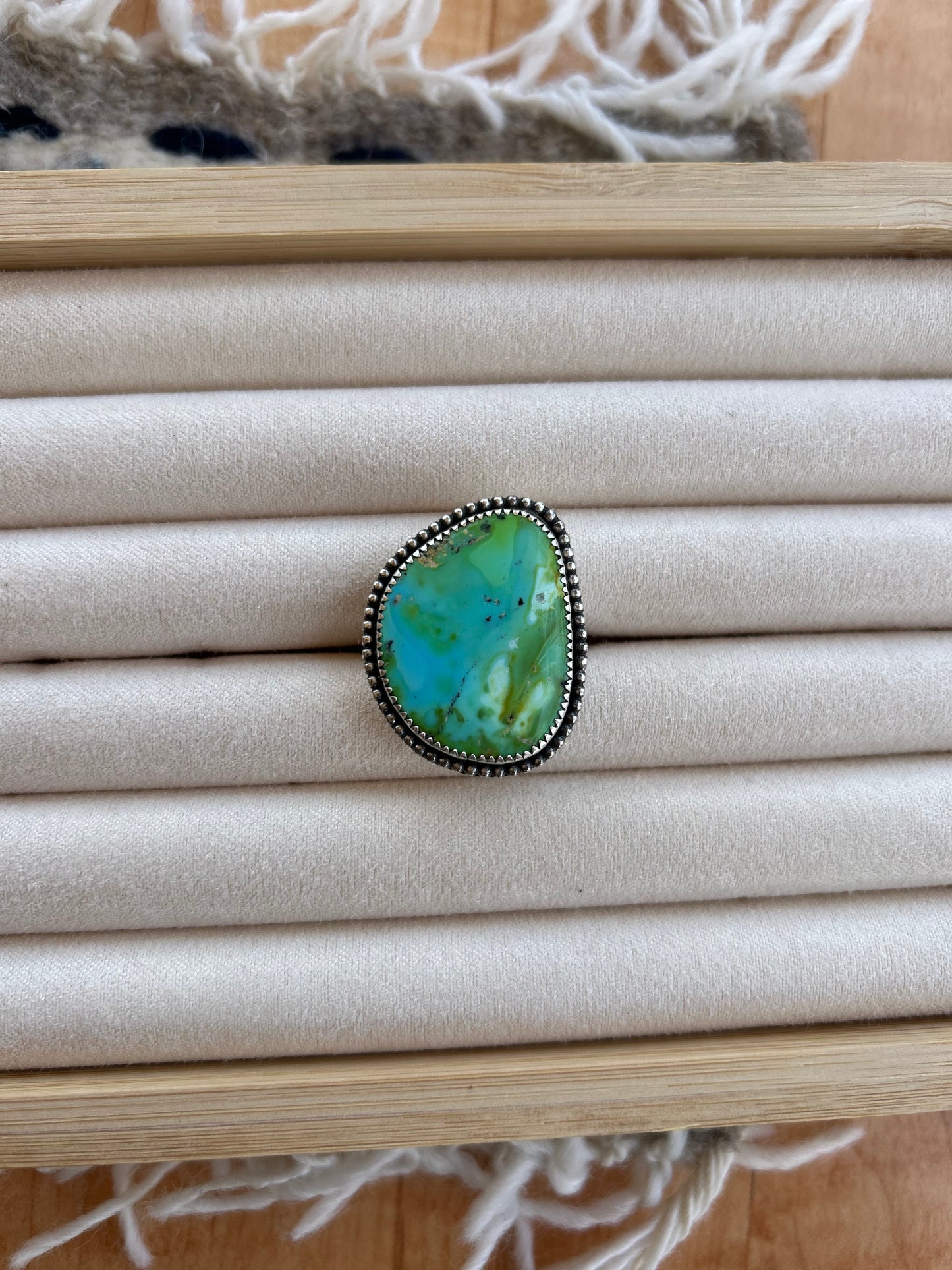 Shamrock ring